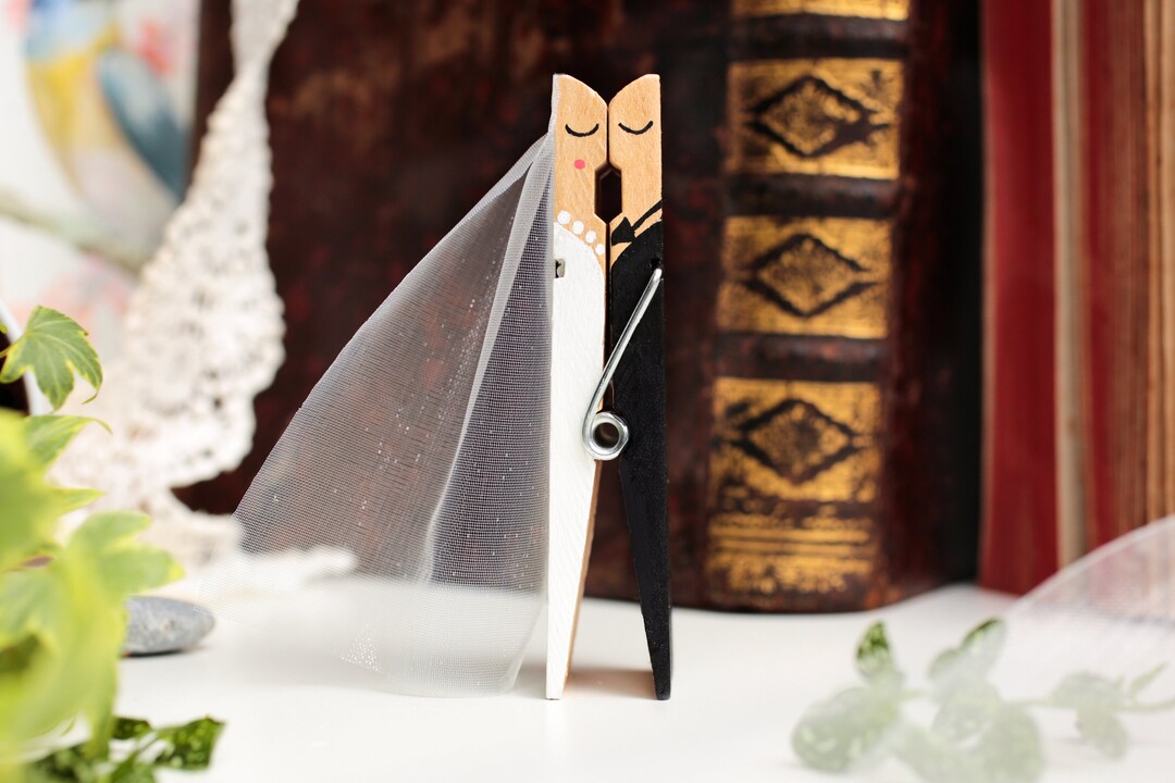 Maxi Wedding Peg With Veil, Wedding Centrepiece, Bride and Groom, Mr