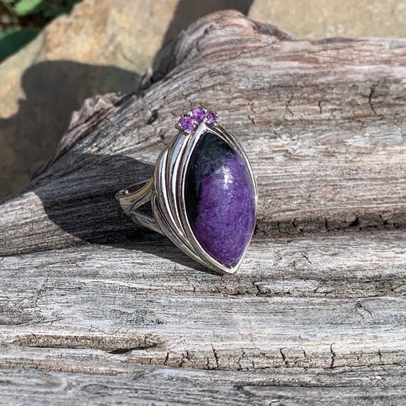Large Charoite Stone Ring with Amethyst Accents - image 2