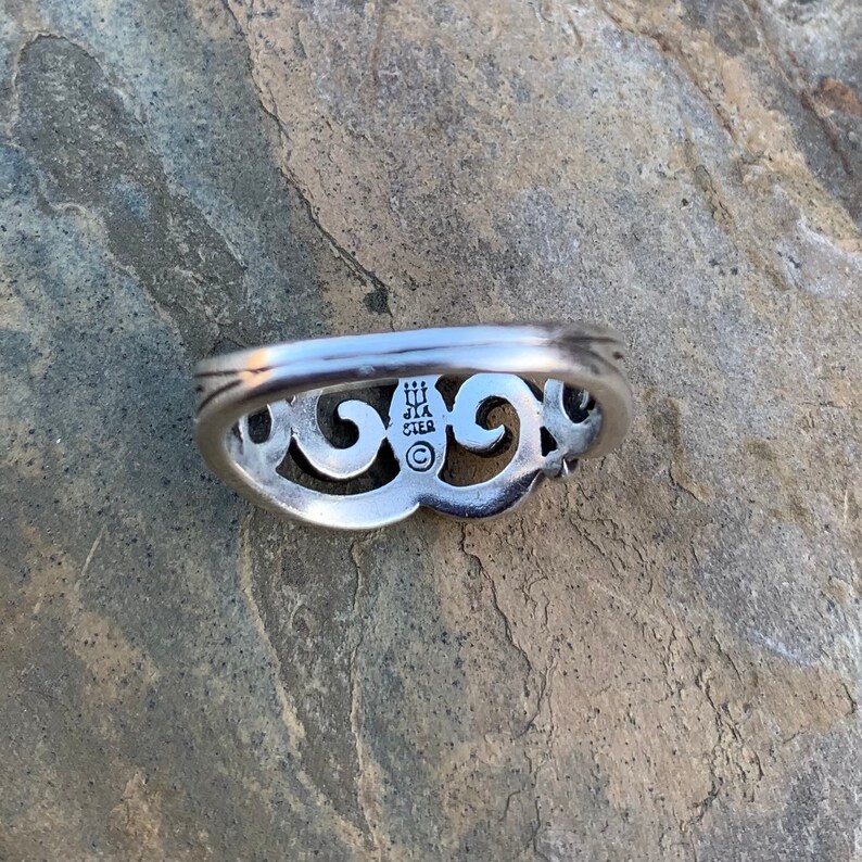 James Avery Ring James Avery Jewelry Sterling Silver Ring Size 5.5 Ring