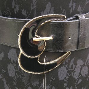 Vintage 80s black belt, party chic,disco chic, festival, boho, hippie,glazed buckles,metal buckles