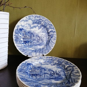 Royal Wessex Stage Coach dinner plate Made in England Blue and WhiteVintage ceramic dish,cottage decor dish.