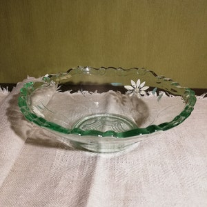 Vintage  Green  Glass bowl 1970 green  Glass kichen Decor, Collection 1970 Gift Idea