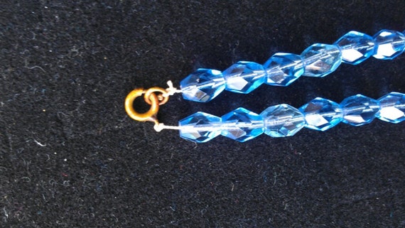 Compelling blue vintage crystal necklace - image 4