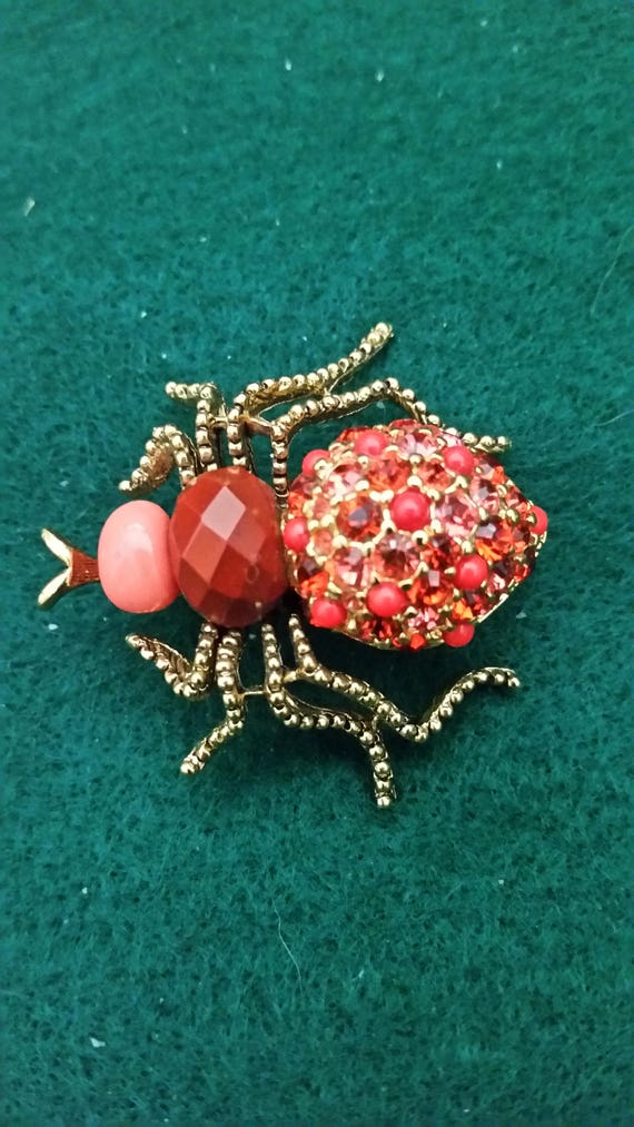 Joan Rivers sparkly spider brooch