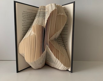 Book fold pattern Dragonfly pattern Dragonfly sculpture Folded book art Mark and Measure Book art Tried and tested Book page Pattern Book