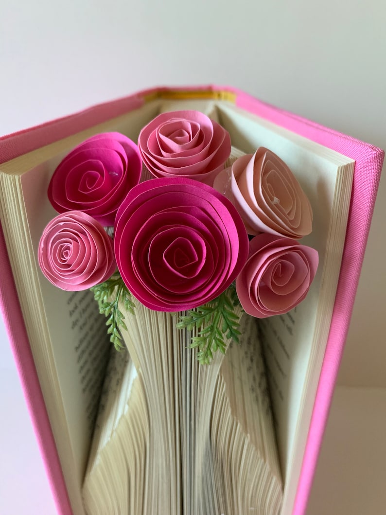 Vase Book Fold, With Paper Flowers, Book Sculpture, Rolled Flowers ...