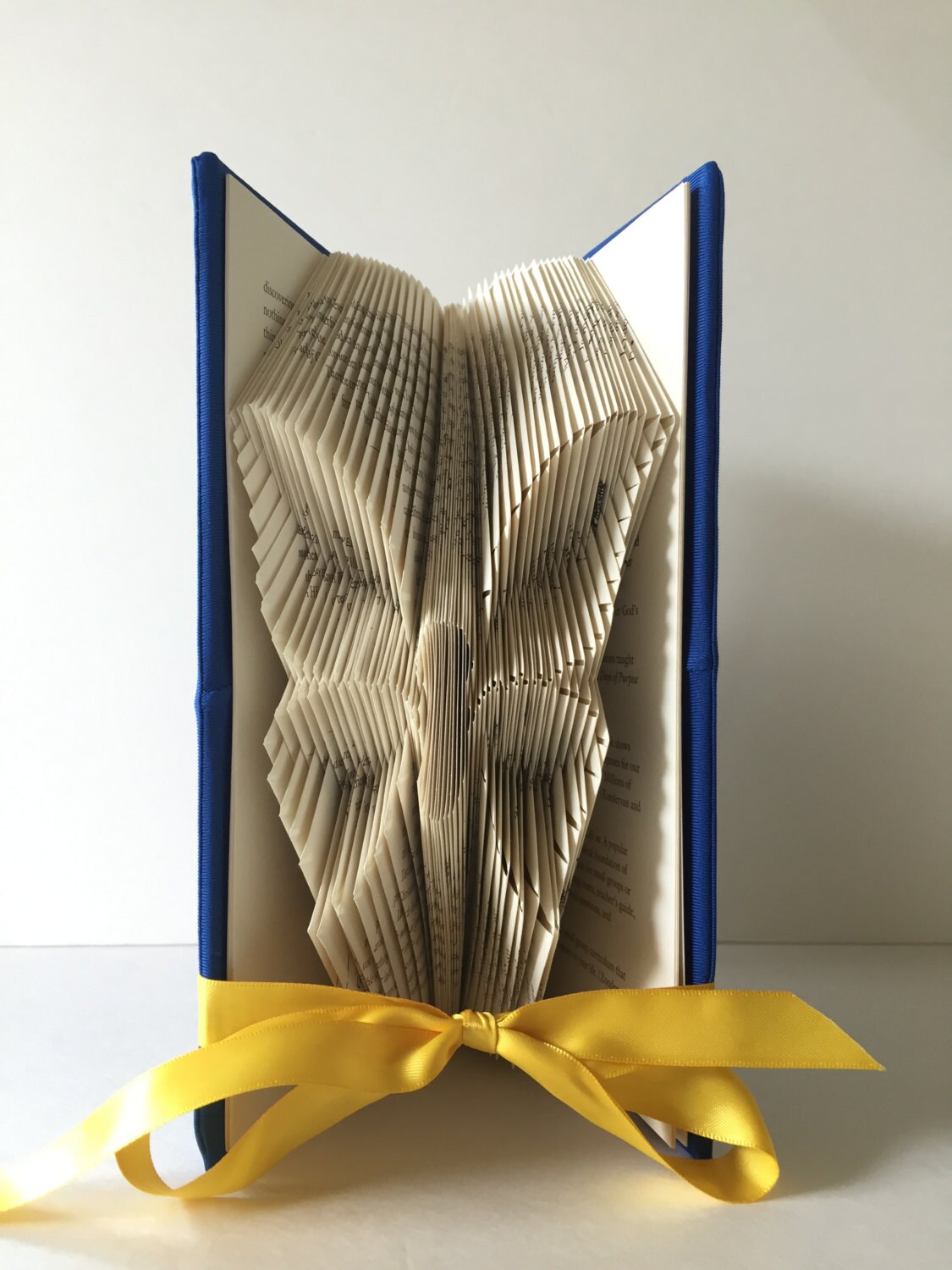 Folded Book Art Wedding Gift Baby Shower Décor Butterfly Etsy