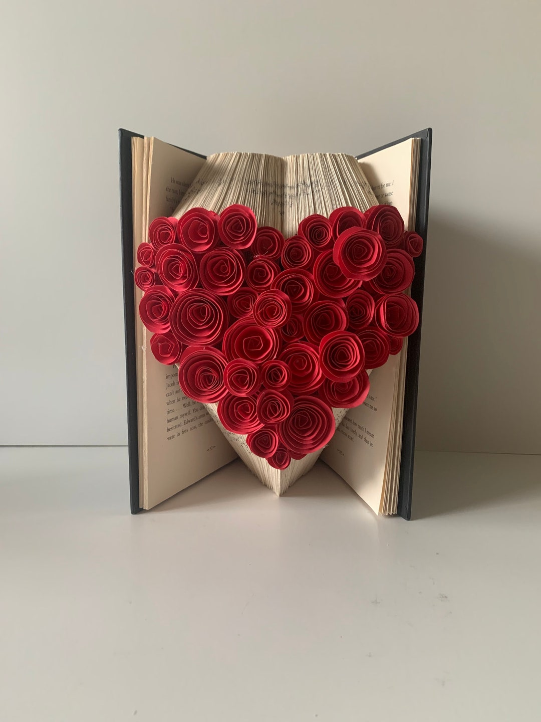 1st First Anniversary Heart Shape Paper Flowers Heart Sculpture Unique