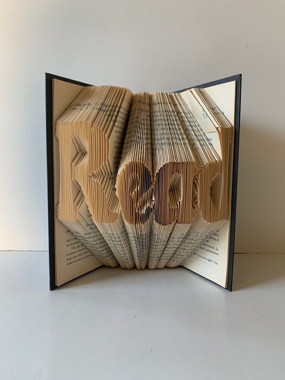 Read Sculpture, Loves to Read, Classroom Decor, Unique Present, Book Lovers Gift, Home Decor, Accent Bookshelf, Folded Book Pages, Into Word