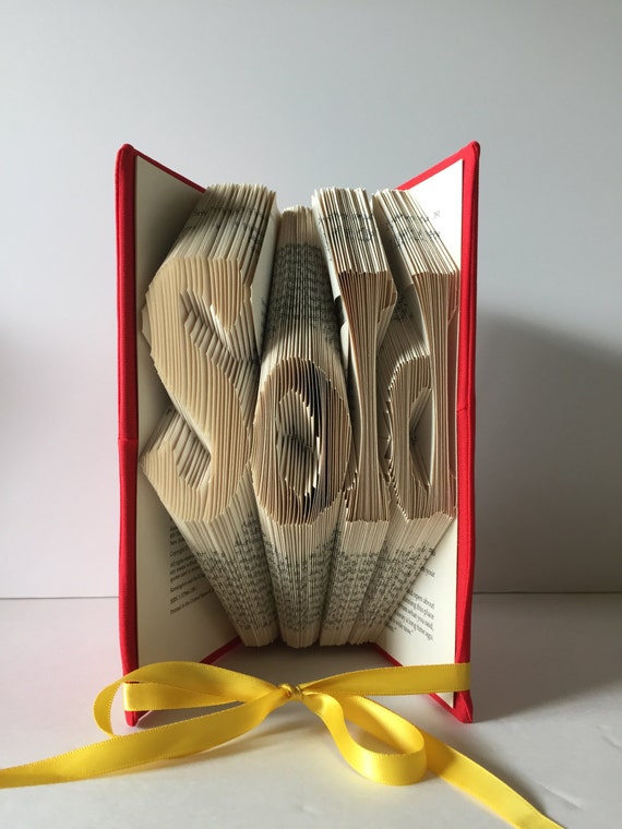 Best Selling Item, Sold Sign, Gift for Realtor, Unique Present, Sold Sculpture, Office Décor, for Book Lover, Real Estate Office, Sold Gift
