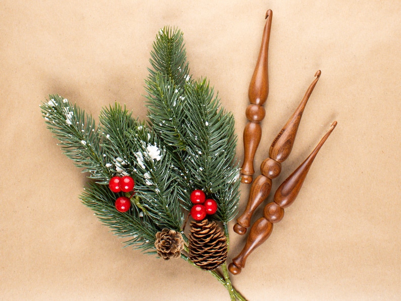 Turned Dark Wood Crochet Hooks, sizes 1m to 10mm image 5