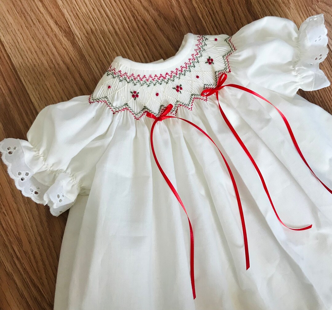 Baby Girl Sally White/Pink Hand Smocked Bishop Pima Gown With Bonnet main image 0