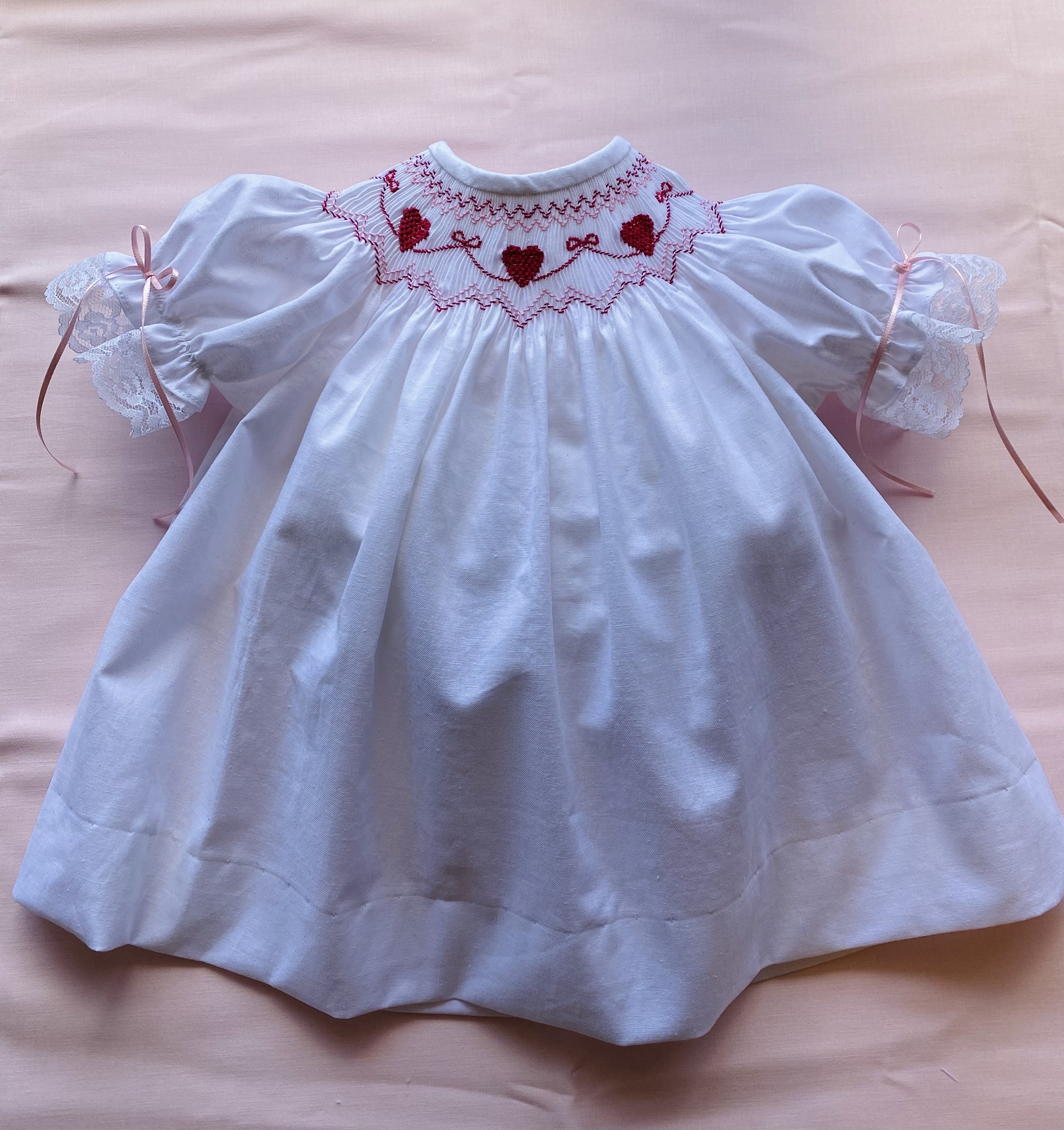 Girls Smocked Valentines Dress - Etsy Girls Smocked Valentines Dress - Etsy