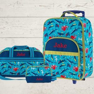 Children&#39;s Total Travel Set including All Over Print Rolling Luggage, Duffel Bag and Toiletry Bag Set with Embroidery Personalization
