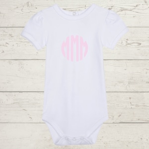 Embroidery Monogrammed Bodysuit for Baby Girl with pucker short sleeves