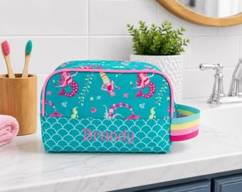 All Over Print-Kulturbeutel für Kinder KOSTENLOSE Stickerei-Personalisierung