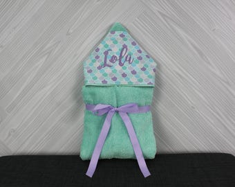 Monogrammed Hooded Baby Towel: Custom Embroidered Gift