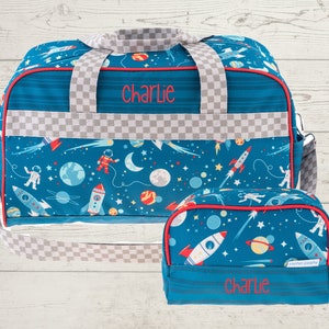 Kinder All Over Print Seesack und Kulturtasche Set KOSTENLOSE Stickerei Personalisierung