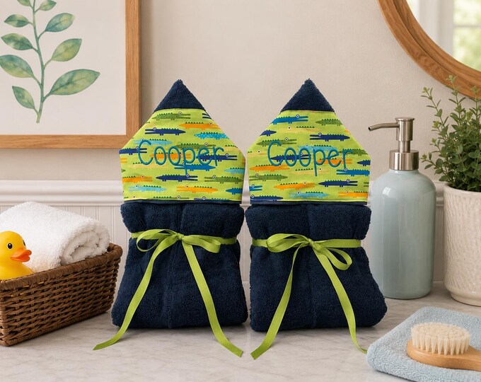 Set of 2 Monogrammed Hooded Baby Towels: Custom Kids Bath Towels