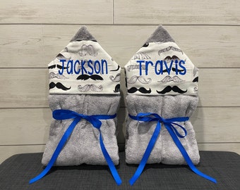 Monogrammed Hooded Baby Towel Set: Custom Embroidered Kids Bath Towels