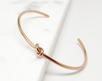 Rose Gold sierlijke armband, knoop de knoop armband, liefde knoop armband Bangle, bruiloft armband, bruidsmeisje armband, cadeau voor haar, 2,0 mm