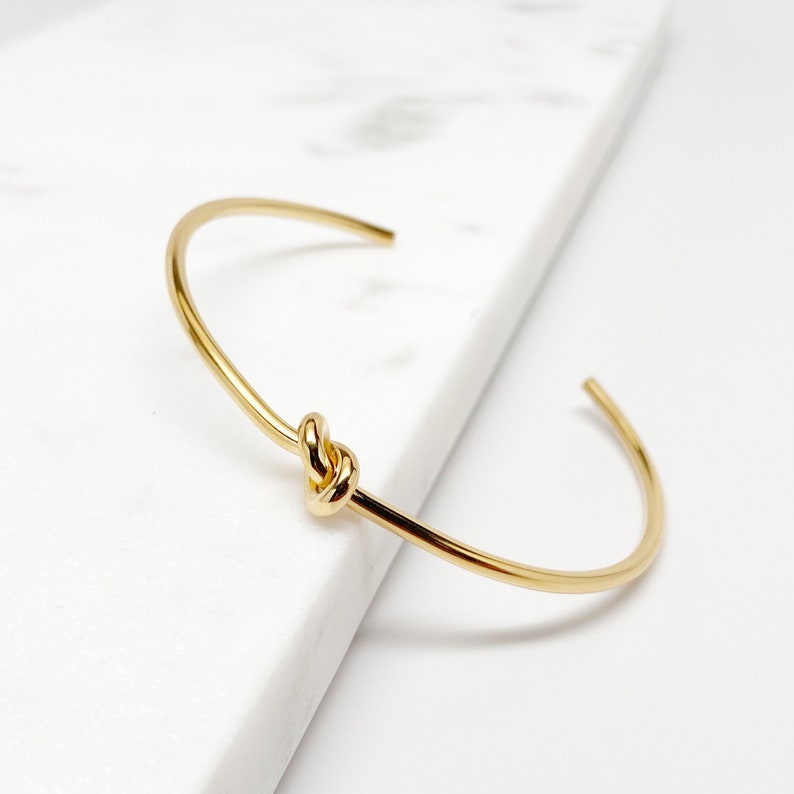 Gold Dainty Bracelet, Tie the Knot Bracelet, Love Knot Bracelet Bangle, Wedding Bracelet, Bridesmaid Bracelet, Gift for her, 2.0mm Gold