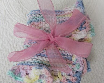 Knit Dishcloth*Washcloth,Dish Rag,Wash Rag Set of three Made with 100% Cotton,Kitchen Decor,Great Gifts,in Pastels,Free Shipping