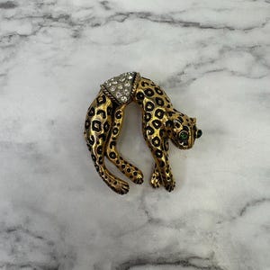 Florenza Brooch - Etsy