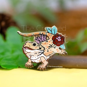 Bearded Dragon Pin, Enamel Pin, Bearded Dragon, Lizard Enamel Pins, Hard Enamel Pin, Lizards, Bearded Dragon Gift, Dragon Pin, Dragon Pins