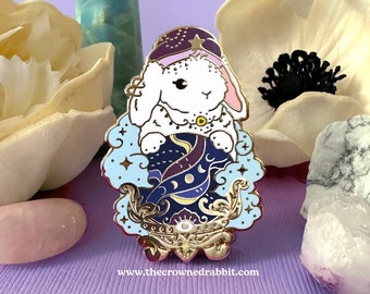 Fortune Teller Rabbit Enamel Pin, Rabbit Enamel Pin, Pastel Halloween Gift, Tarot Cards, Gifts for Witches, Gifts for Rabbit Lover, Pet Gift