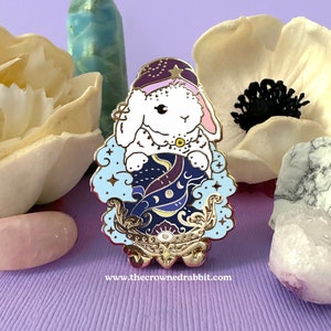 Fortune Teller Rabbit Enamel Pin, Rabbit Enamel Pin, Pastel Halloween Gift, Tarot Cards, Gifts for Witches, Gifts for Rabbit Lover, Pet Gift