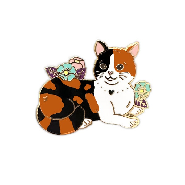 Pin de gato Calico, pasador de gato marrón y blanco, pasador de gato marrón, pasador de gato blanco, gato negro, pasador de esmalte, pasador de gato, pasador de esmalte de gato, calico