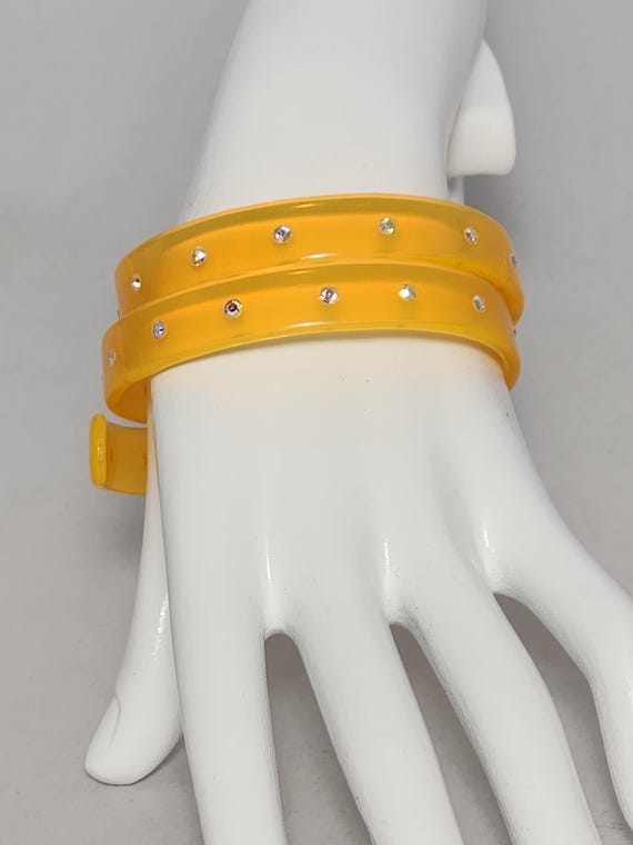 Celluloid Translucent Apple Juice  Mid Century wi… - image 3