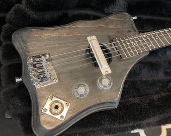 Ukulélé électrique Solid Body