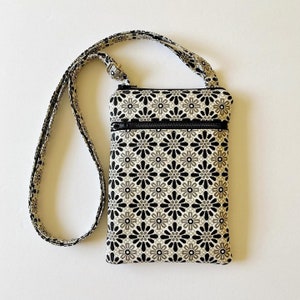 Mini Crossbody Bag, Cell Phone Bag, Zipper Bag, Lightweight Cross body Bag, Everyday Bag, Travel Bag, Shoulder Bag, Useful Gift for Friend