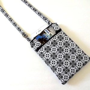 Mini Crossbody Bag, Cell Phone Bag, Zipper Bag, Lightweight Cross body Bag, Everyday Bag, Travel Bag, Shoulder Bag, Useful Gift for Friend