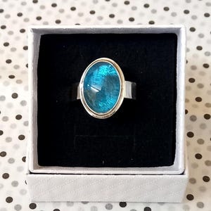 Cremation Ashes Keepsake Ring, Memorial Jewellery for loved ones, pets ashes or lock of hair, Silver Memorial Rings and Cremation Jewellery