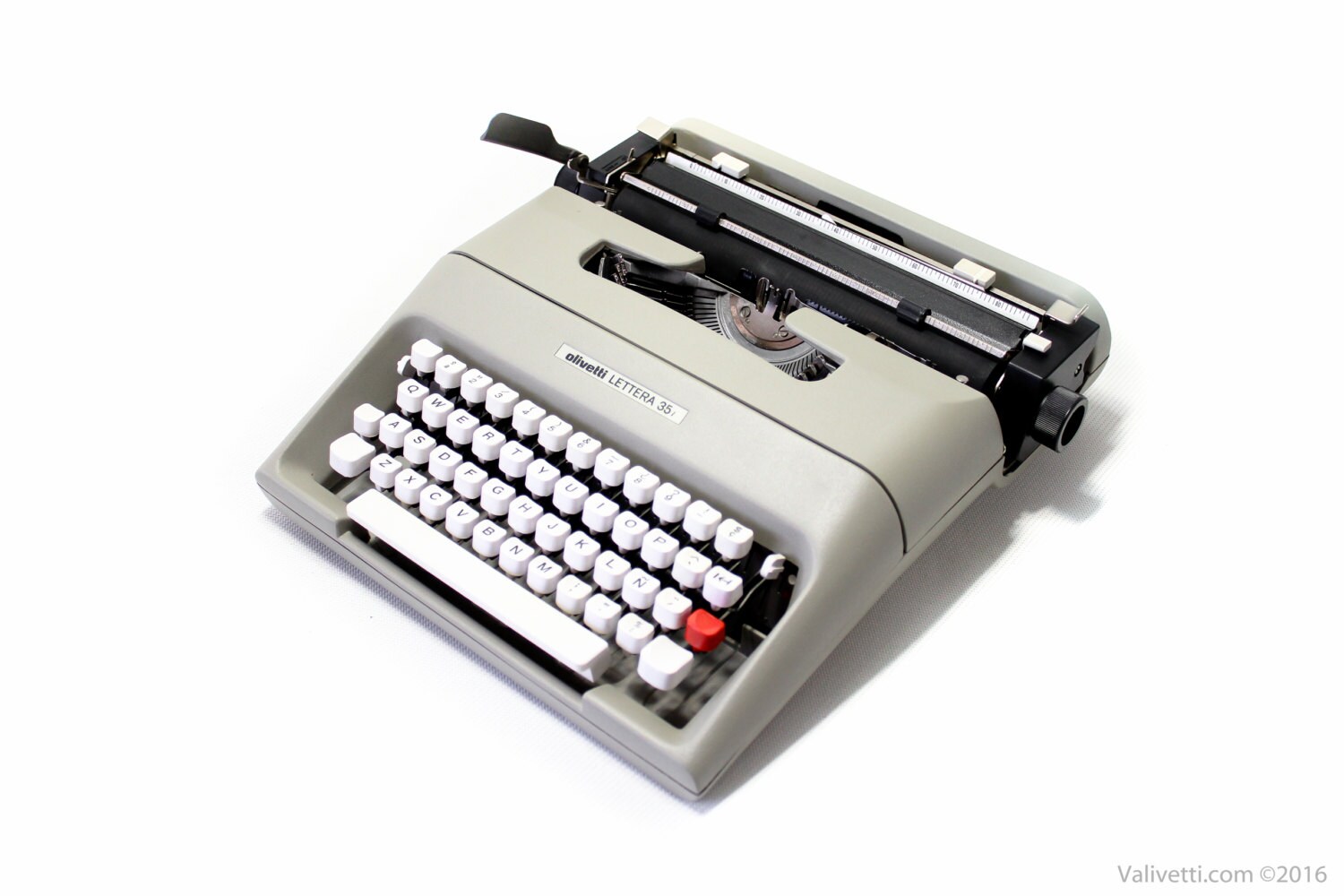Gray Olivetti Lettera 35 vintage typewriter working Etsy