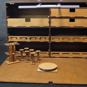Painters Case for Miniature painting of similar craft. (Digital Files only) Include Lighburn ready to cut Profile