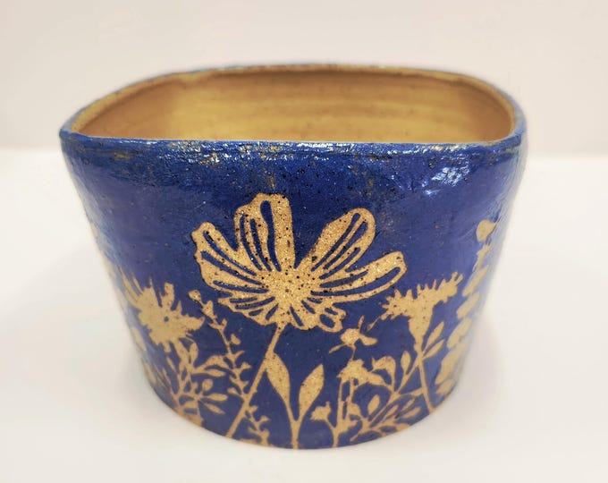 Handmade Blue Botanical Speckled Buff Planter