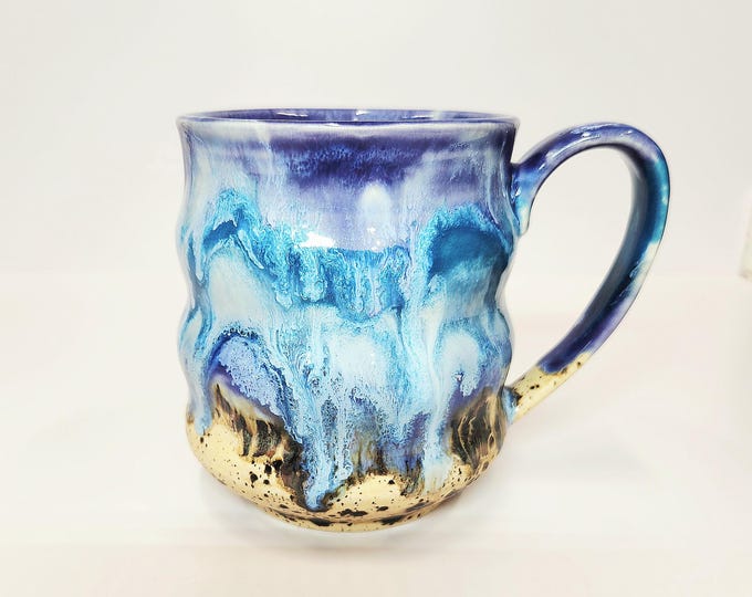 Handmade Wavy 20 ounce Drip Glaze Ceramic Coffee Tea Mug