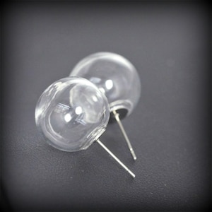 Glass bubble Earrings,glass ball Stud earring,bubble earring,clear class ball earring,bridesmaid earring,bridesmaid gift