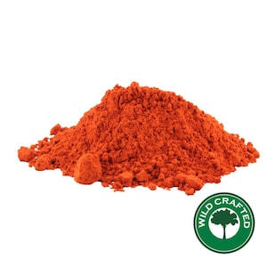 Polvo de sándalo rojo (recolectado en la naturaleza)