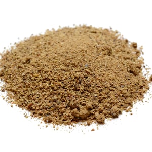Bayas de enebro en polvo
