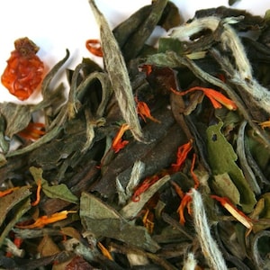 White Pomegranate Tea