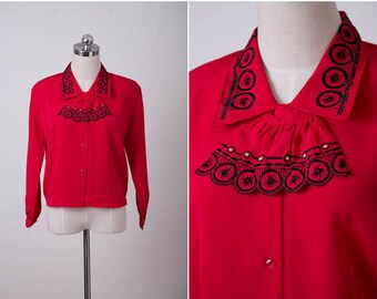 SALE  - Vintage 1960s Blouse / 60s Vintage Red Black Collar Shirt / Red Crop Secretary Shirt Blouse / 60s Vintage Dress Shirt / M