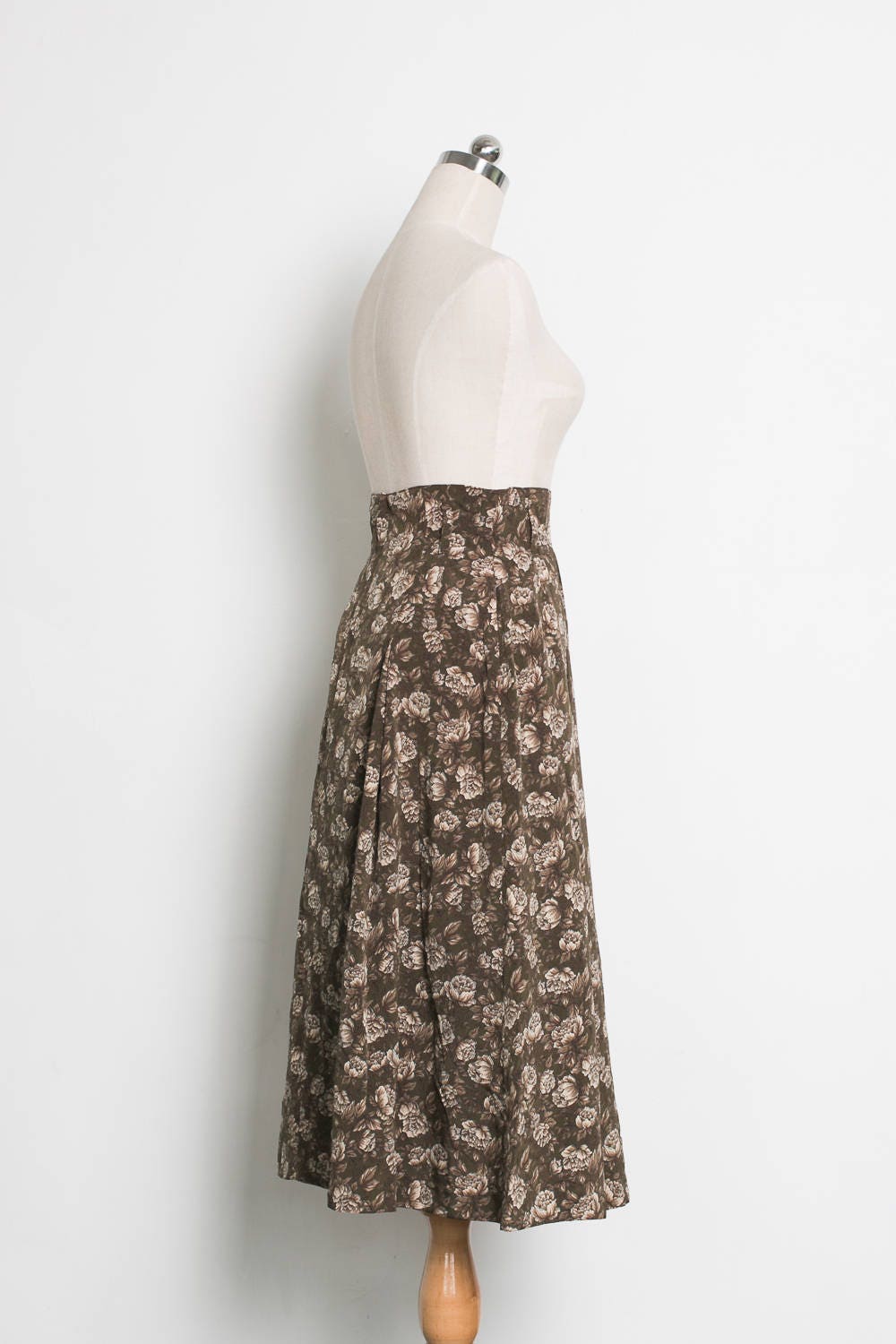 1980's High Waisted Midi Skirt, Khaki Pleated Skirt, Floral Skirt Long ...