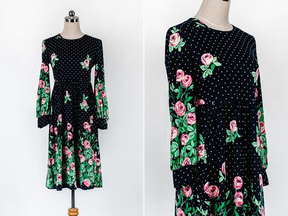 1980s Vintage Navy Blue Pink Rose Garden Floral Po
