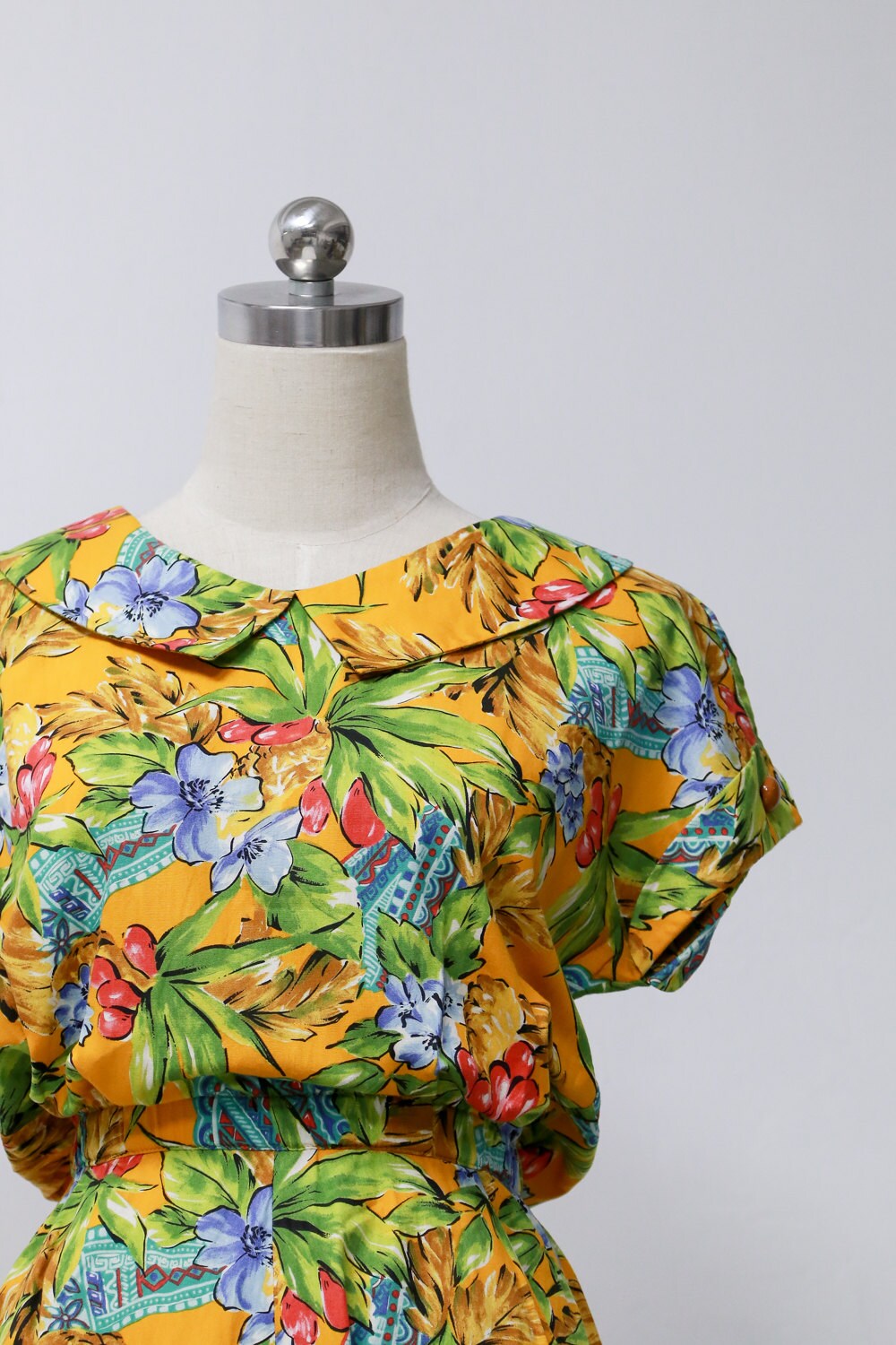 Vintage 70s Yellow Green Tropical Floral Dress Vintage Peter