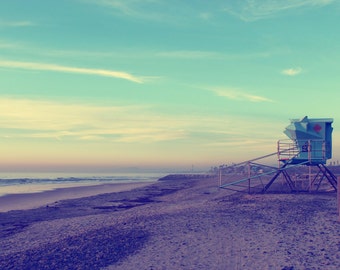 Lifeguard Tower, Sunset, Carlsbad Ocean Strand, Carlsbad, California